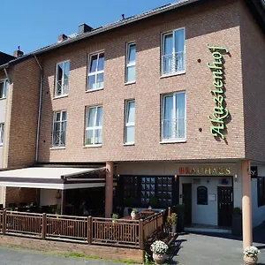 Konukevi Akazienhof & Brauhaus, Köln